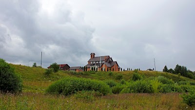 Photos of Neretas Romas katoļu Svētā gara baznīca