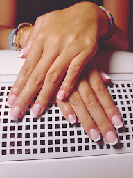 Photo n°11 de Ongles Cam's à Monistrol-sur-Loire (Salon de manucure)