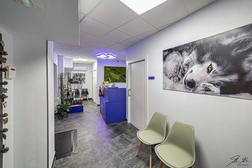 Clínica Veterinaria Los Lobos