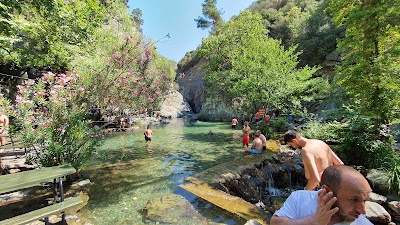 Mıhlı Şelalesi