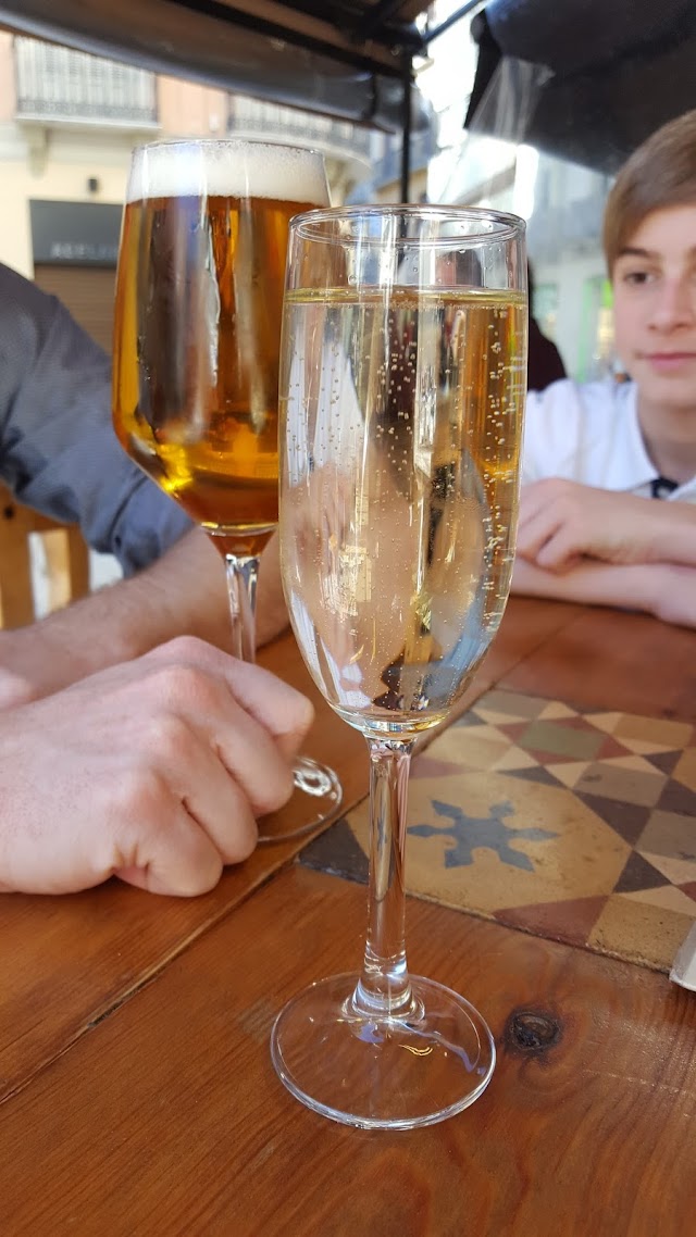 Restaurante Gastrobar 21 Bou