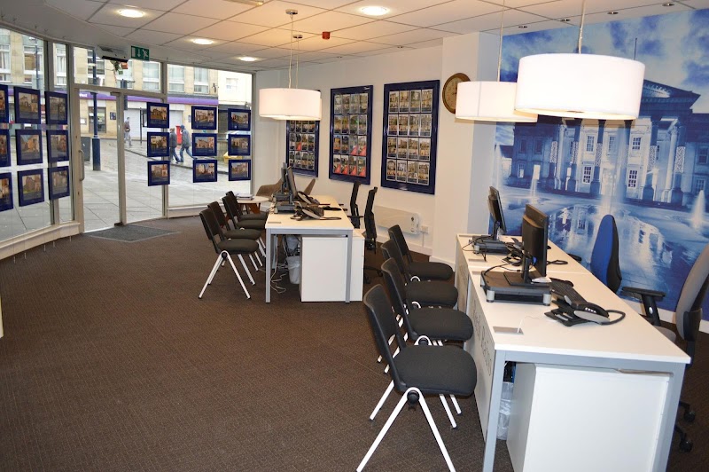 Reeds Rains Estate Agents Huddersfield photo 2
