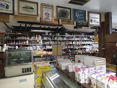 Redway Liquor & Deli