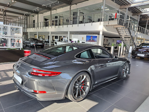 Porsche Zentrum - Thumbnail