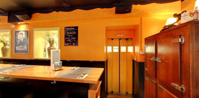 Demi Lune Café Telefonnummer