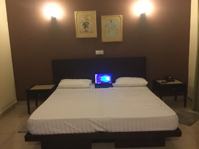 Photos of Shalimar Hotel