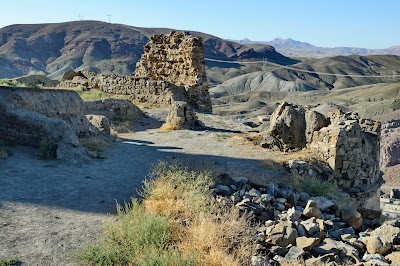 Photos of Hoşap Castle