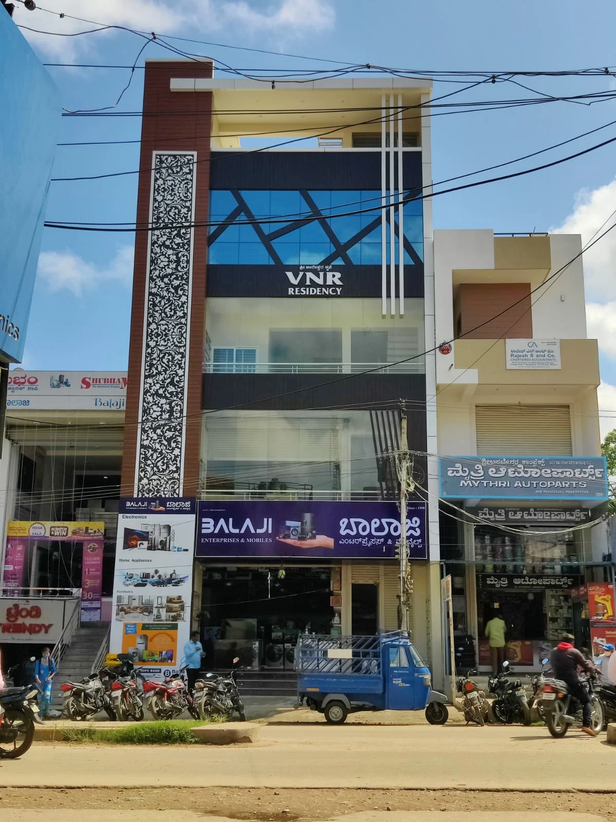VNR RESIDENCY