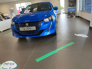 Photo n°37 de Peugeot Tours Sud - Groupe Autosphere à Chambray-lès-Tours (Vendeur de voitures d'occasion)