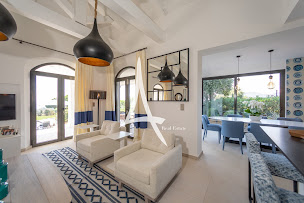 Photo n°6 de AMANDINE LAPRESLE REAL ESTATE à Saint-Tropez (Agence immobilière)
