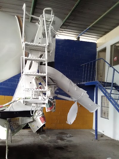 Photos of Tavares Industrial