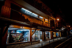 Photo n°1 de Chris Bike Morzine à Morzine (Magasin de vélos)