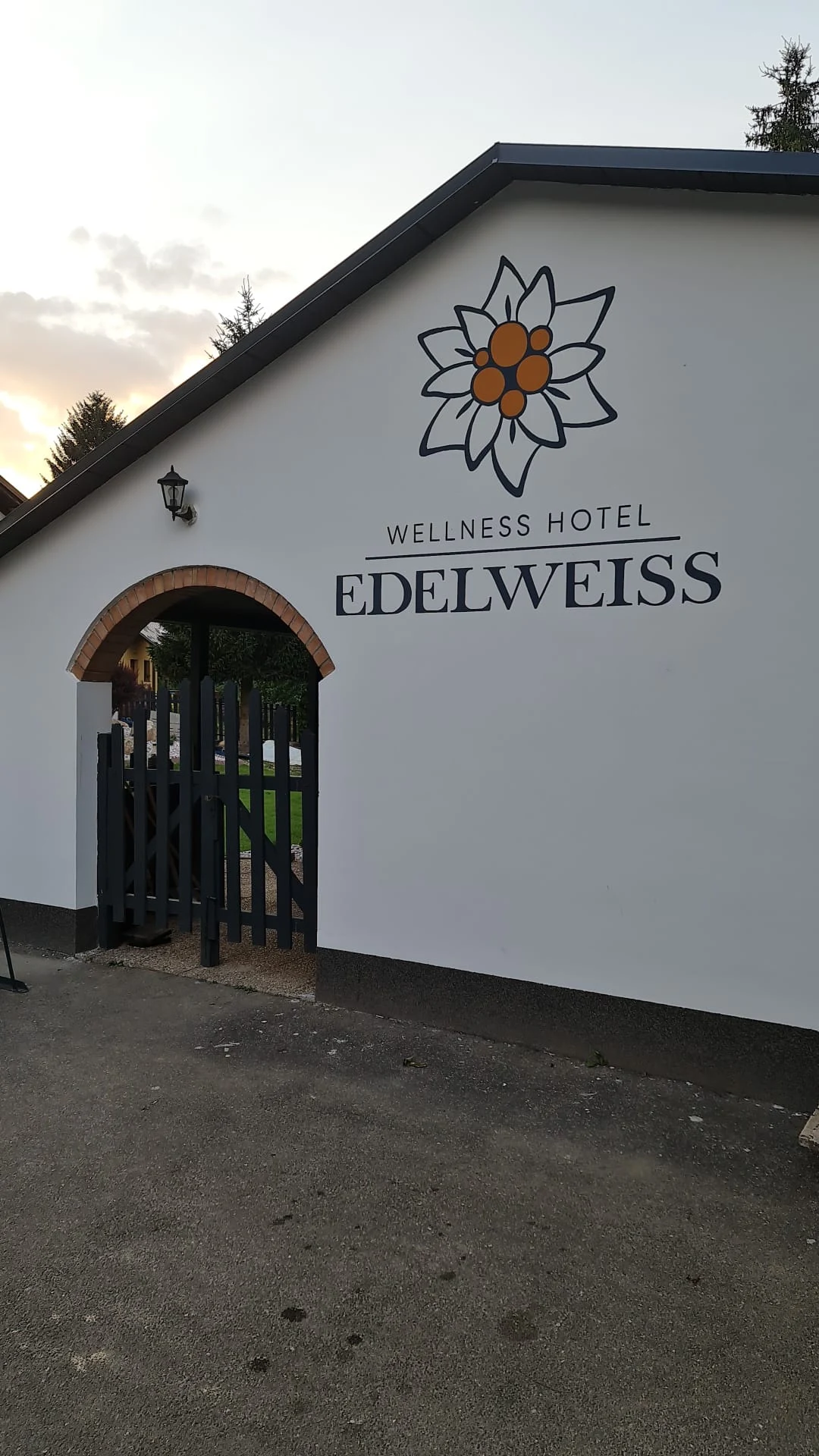Wellness Hotel Edelweiss