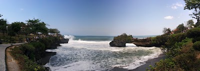 photo of Pura Batu Bolong