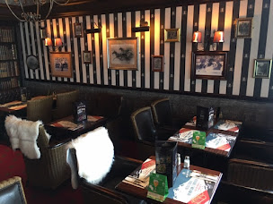 Photo n°64 de Au Bureau - Pub et Brasserie à Maubeuge (Bar sportif)