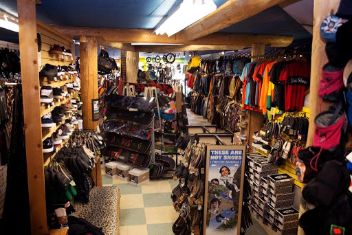 Red Shred's Bike & Board Shed - Thumbnail