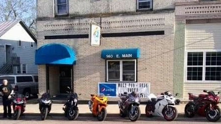 Mac's Pub & Grub - Thumbnail
