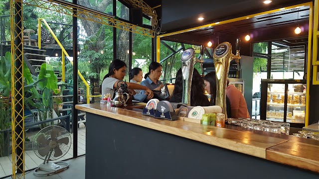 Slowride Coffee&Cafe