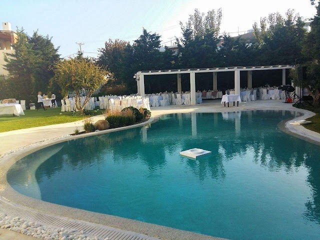 Vari Beach Hotel