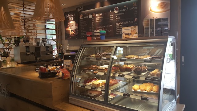 McDonald's & McCafé Banská Bystrica Námestie Ľudovíta Štúra