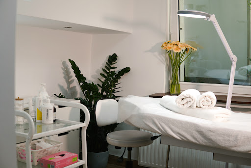 Salon 365Beauty Ursynów Hawajska