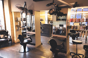 Photo n°6 de CIZORS Voltaire - Coiffeur Paris 11 à Paris (Institut de beauté)