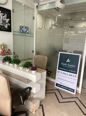 Af1qipo3ckagakifqs4ugavdgoypgfjegaiffzgruzp1=s406 K No