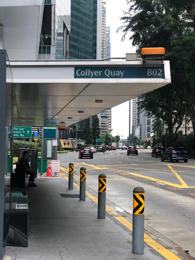 Collyer Quay Outside OUE Bayfront Taxi Stand E37