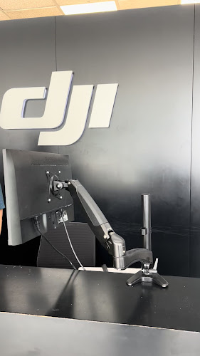 DJI Authorised Retail Store (Ferntech) Open Times