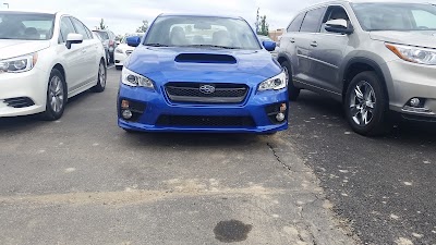 Photos of Bob Rohrman Subaru