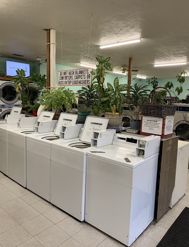 Mimi's Coin Laundry: an SBL Venture laundromat interior in Omaha, NE