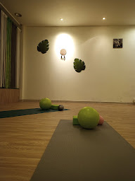 Photo n°8 de Zen'Osphère à Puisserguier (Centre de yoga)
