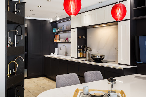 Four Seasons Kitchens - Thumbnail