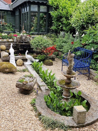 The Secret Garden at Serles House - Thumbnail