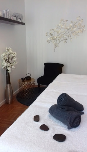 Un Temps Pour Soi - Massages et soins esthétiques