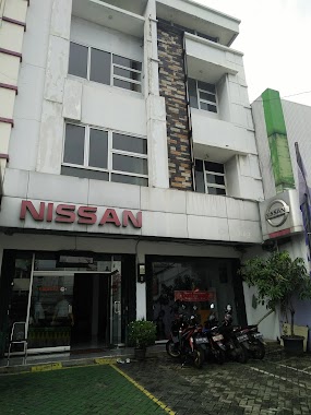 Nissan Ciledug, Author: Aldy Riefqy