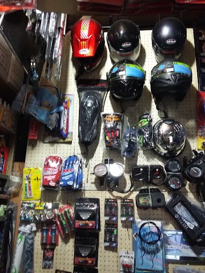 Photos of Motorepuestos RyL