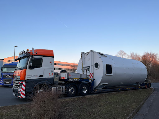 STE Universal Transport GmbH - Visual