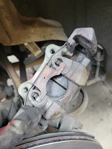 Johnson's Mobile Mechanic - Thumbnail