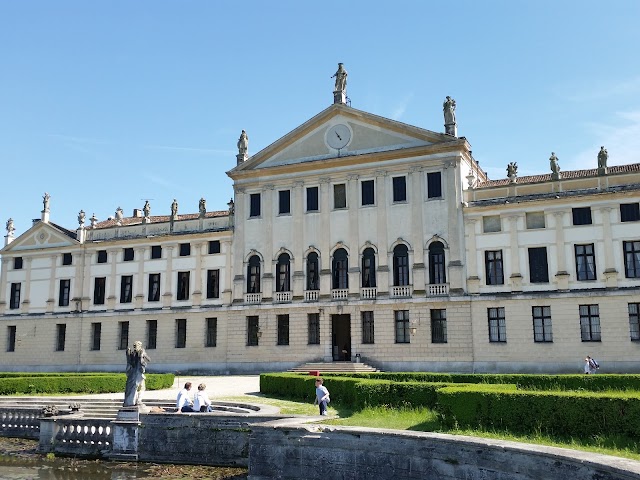 Villa Pisani