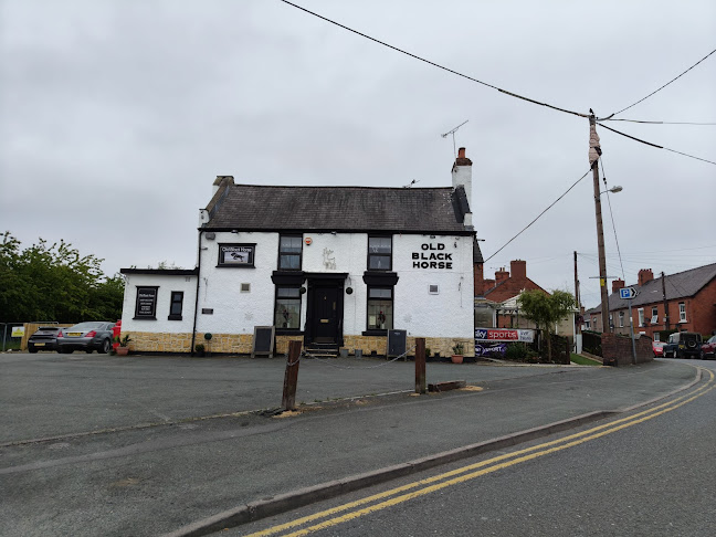 OLD BLACK HORSE - Pub