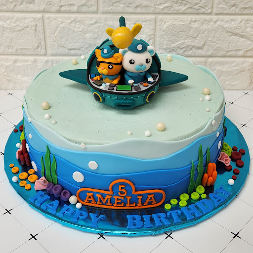 Cakes by M.White - Thumbnail