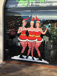 Photo n°4 de Axelle' Hair à Villeneuve-Tolosane (Salon de coiffure)