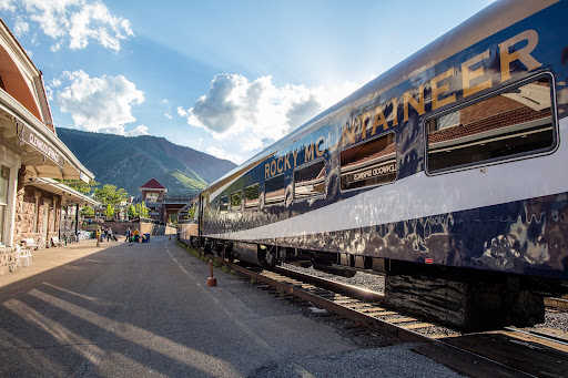 American Rocky Mountaineer - Thumbnail
