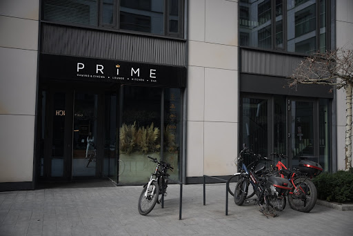 PRIME Premium Gaming & Cinema Lounge eSport Club Bar