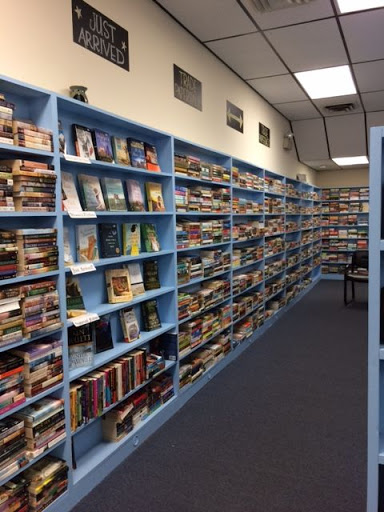 Starr Books DBA Gently Used Books - Thumbnail