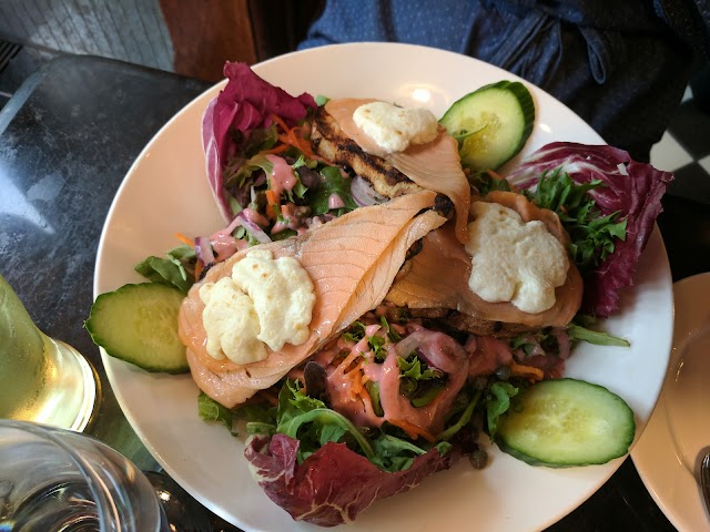 D'Orsay Restaurant-Pub