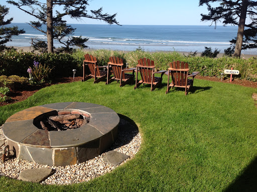 Tyee Lodge Ocean Front Bed & Breakfast - Thumbnail