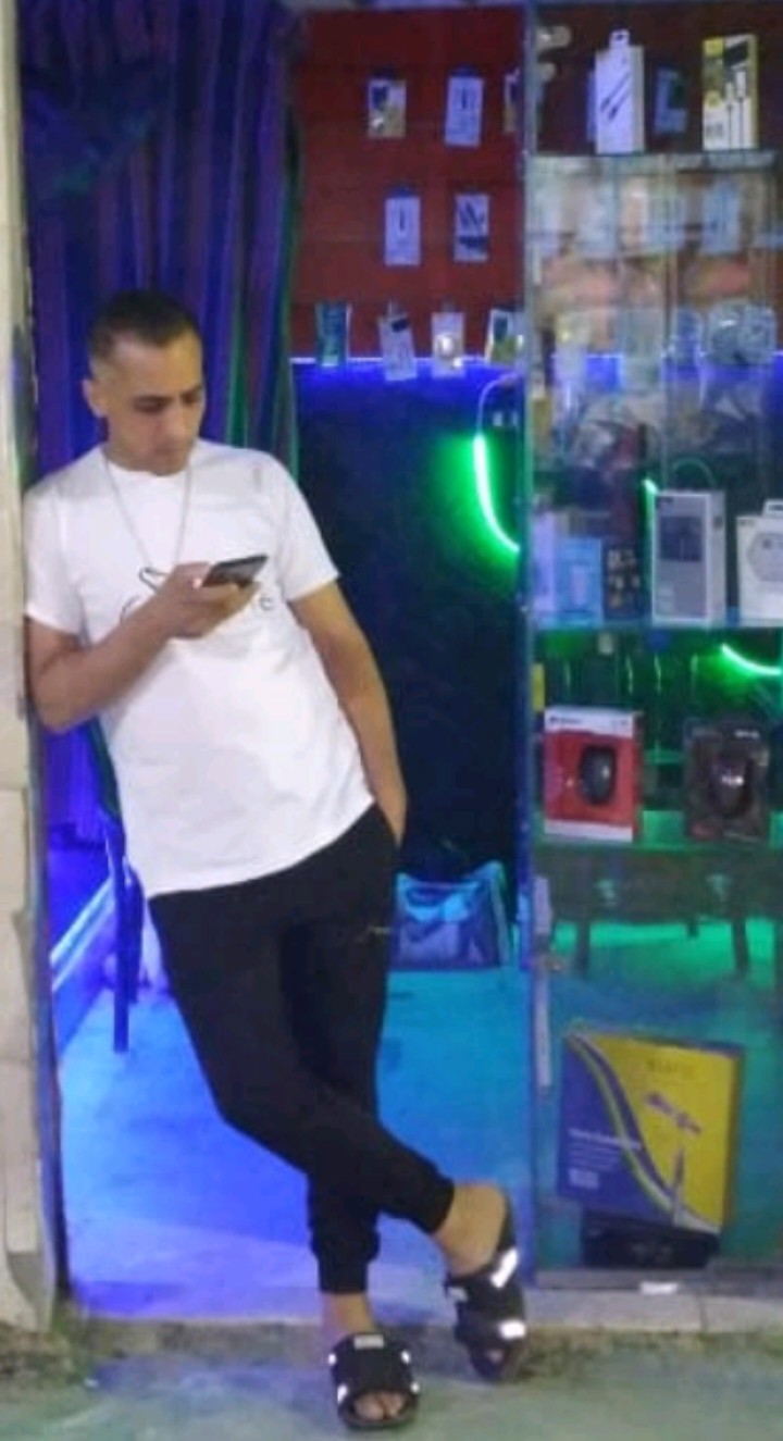 أحمد ماهر - صورة 2