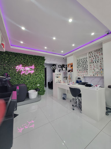 Venus Nails Hair and Beauty
